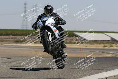 media/Sep-01-2025-Lets Ride (Mon) [[4370d11284]]/B Group/1220pm (Wheelie Bump)/